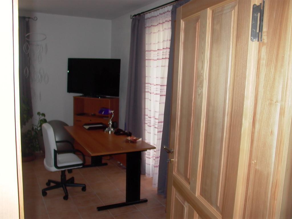 Gaestezimmer Ferienwohnung Villa Alexa, Mit Wallbox Woltersdorf  Oda fotoğraf