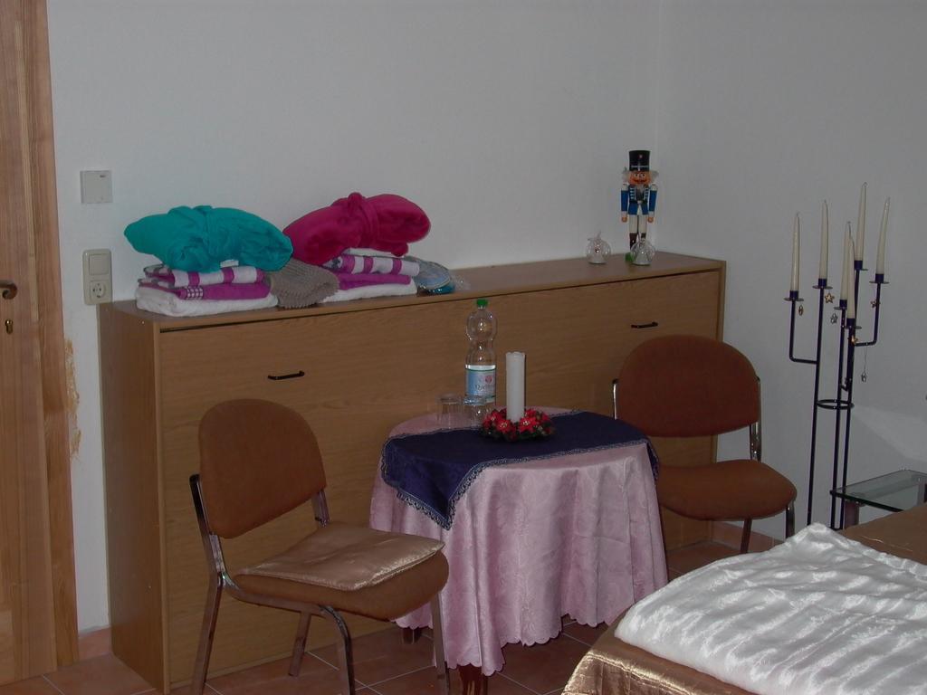 Gaestezimmer Ferienwohnung Villa Alexa, Mit Wallbox Woltersdorf  Oda fotoğraf