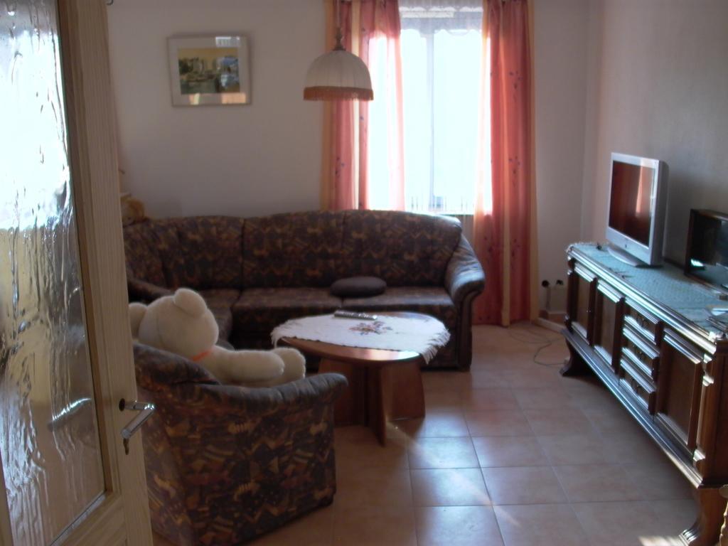 Gaestezimmer Ferienwohnung Villa Alexa, Mit Wallbox Woltersdorf  Oda fotoğraf